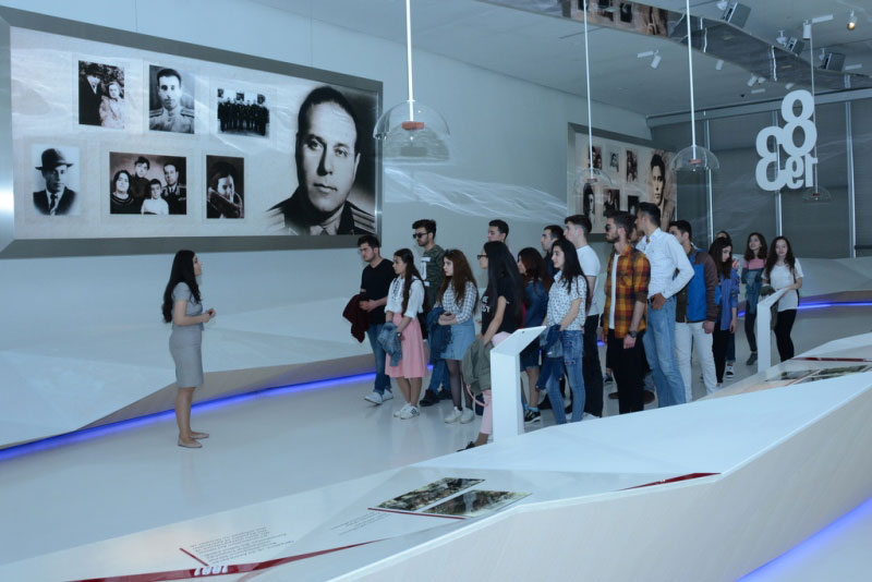 Azerbaycan Devlet İktisat Üniversitesi Galeri