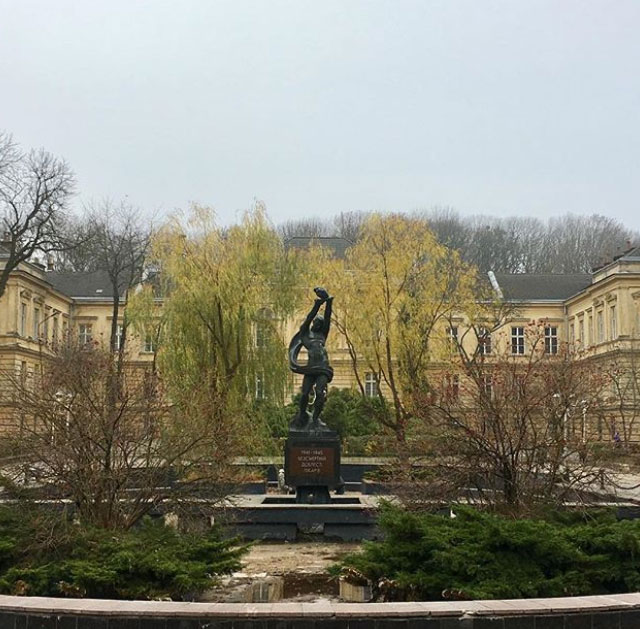 Lviv Tıp Üniversitesi Galeri