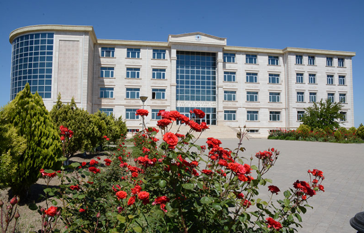 Azerbaycan Nahcivan Devlet Üniversitesi